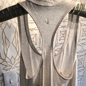 Lululemon Cream Heathered Tank Top with Pocket